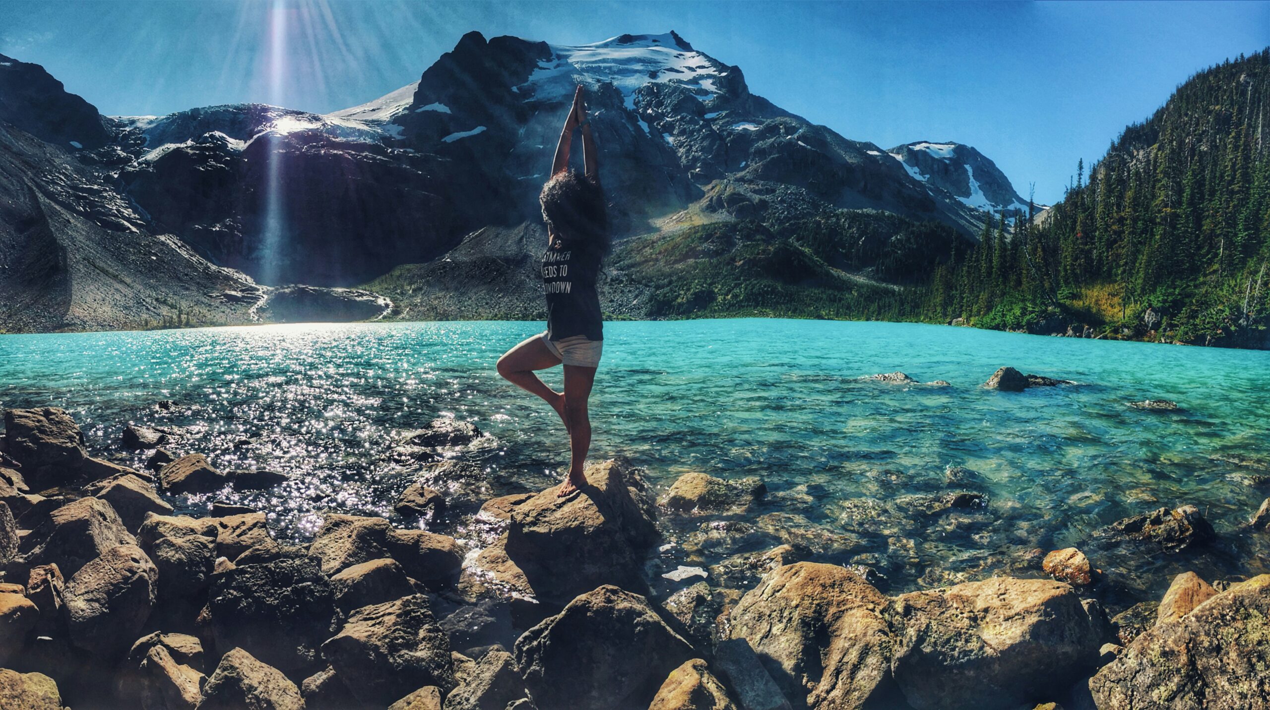 Joffre Lakes Provincial Park was ranked as the second most beautiful provincial park in Canada, only after Algonquin Provincial Park in Ontario. Image by Fereshteh Azadi, Unsplash.